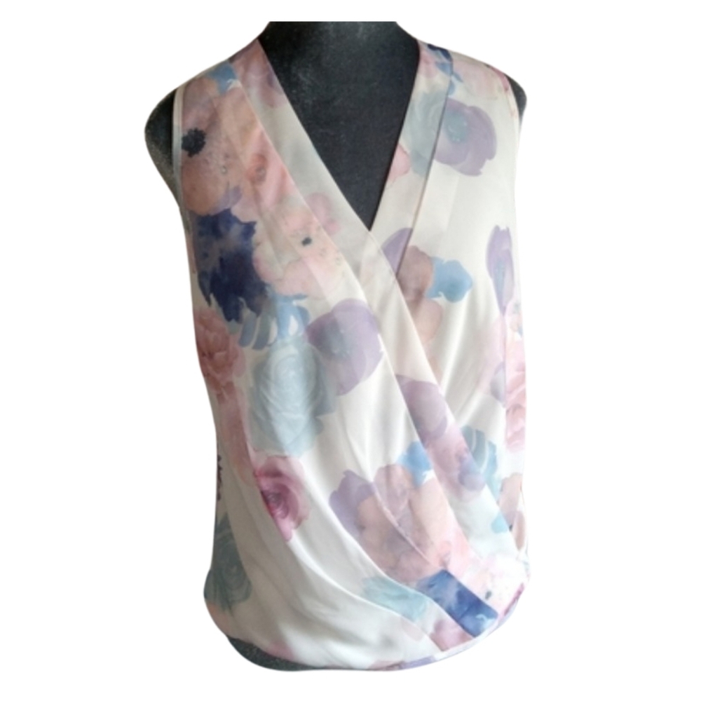 Shein Women’s Floral Sleeveless V-Neck Top/Blouse, Size Small, Polyester